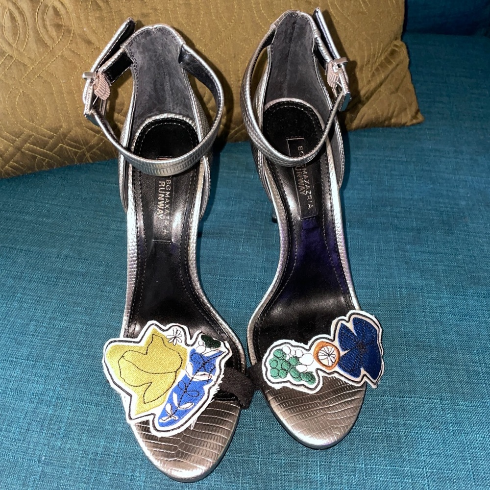 BCBG Vintage Runway Ma-Dona Lizard Heel-NWOB